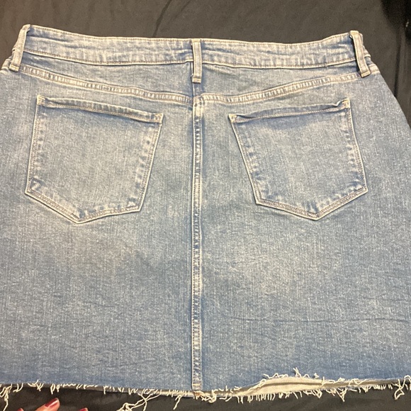 Brand new old navy high waist denim skirt - Picture 4 of 4